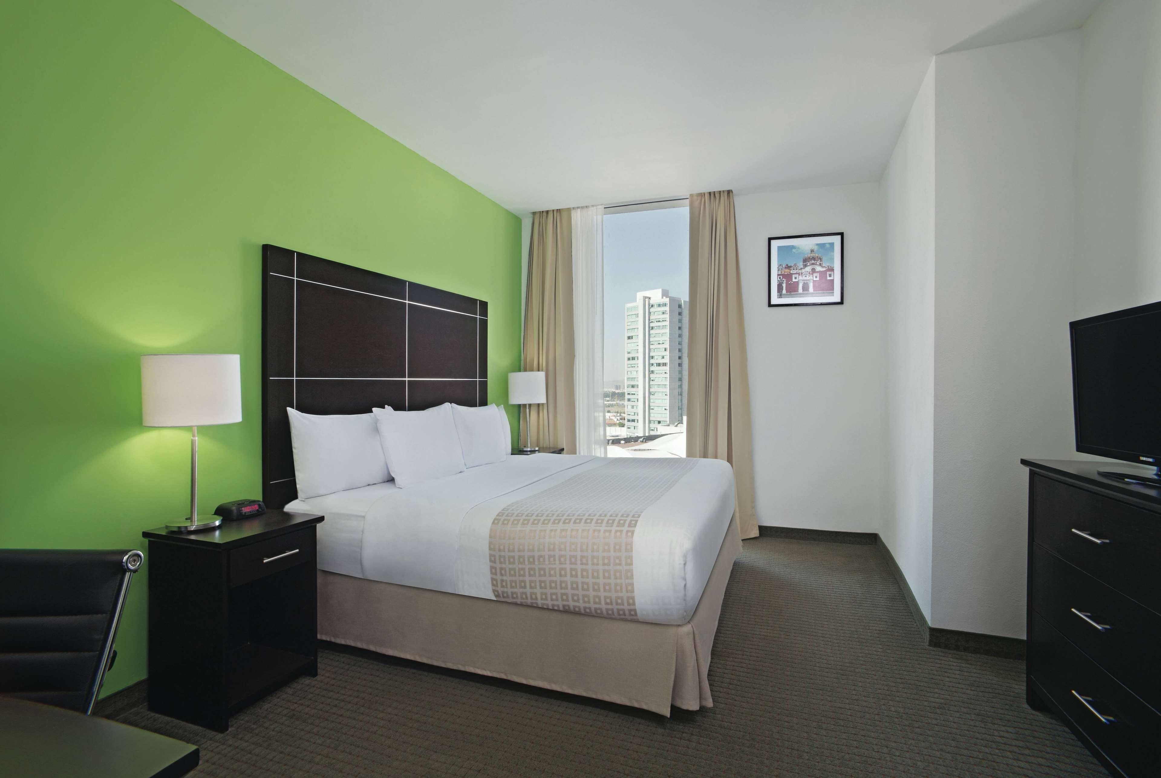 La Quinta By Wyndham Puebla Palmas Angelopolis Hotel Buitenkant foto