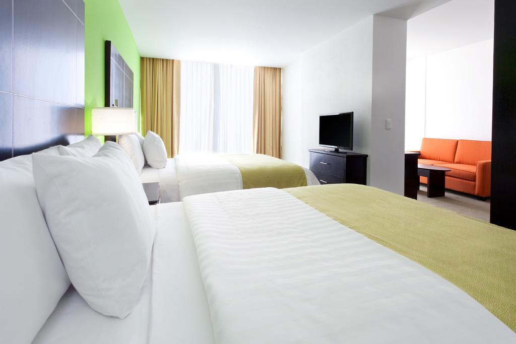 La Quinta By Wyndham Puebla Palmas Angelopolis Hotel Buitenkant foto