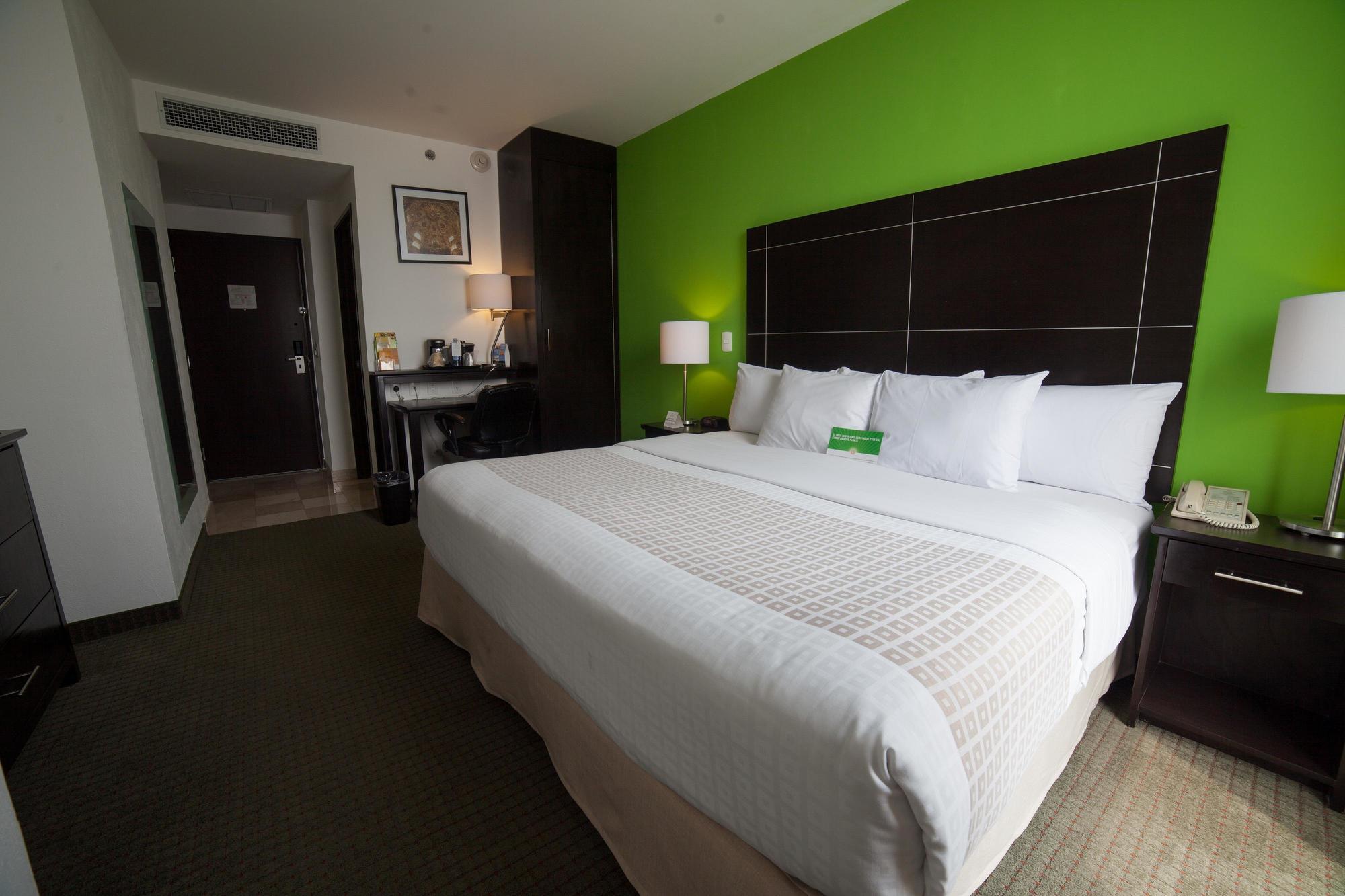 La Quinta By Wyndham Puebla Palmas Angelopolis Hotel Buitenkant foto