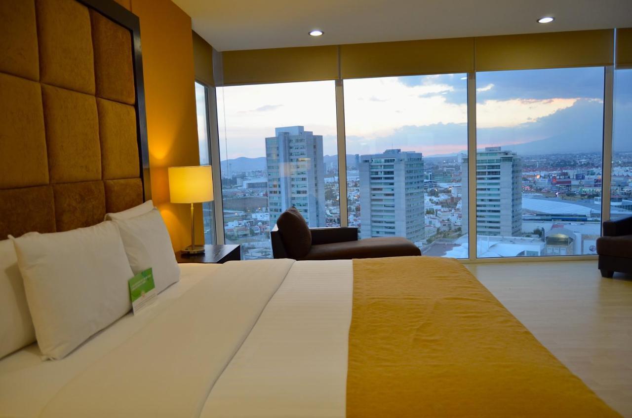 La Quinta By Wyndham Puebla Palmas Angelopolis Hotel Buitenkant foto